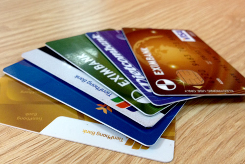Cách mua thẻ điện thoại bằng thẻ ATM được rất nhiều người ưa chuộng